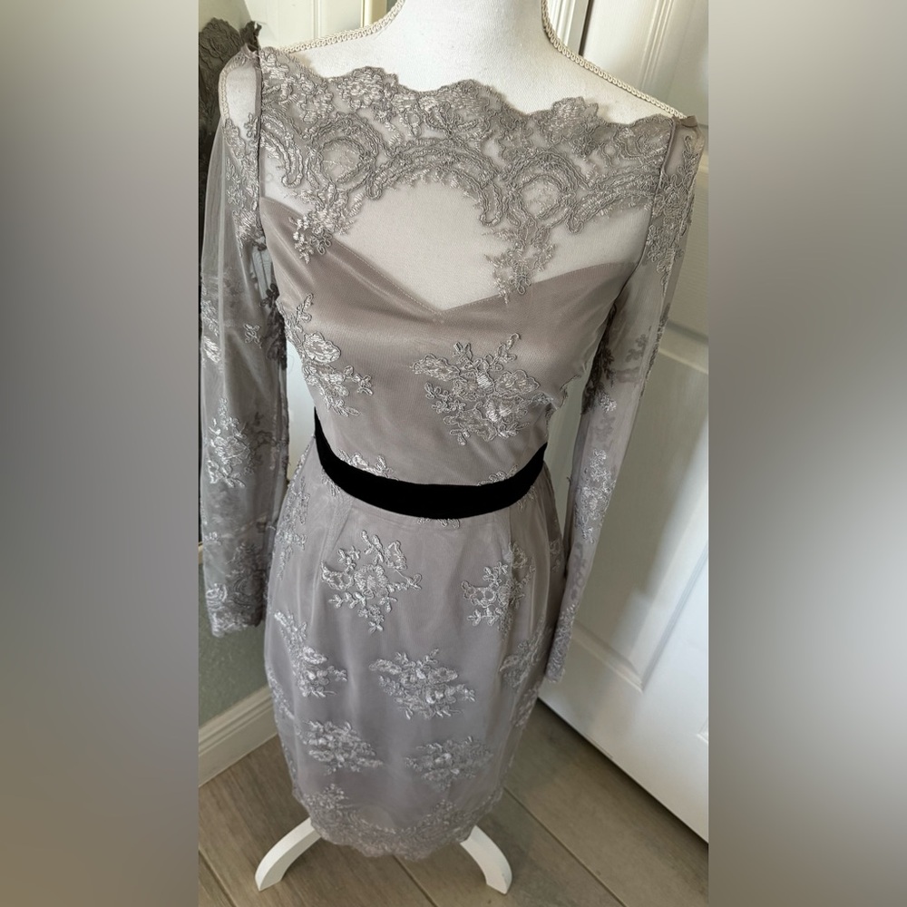 Lipsy London Grey Lace Bodycon Cocktail Party Dress NWT US 4